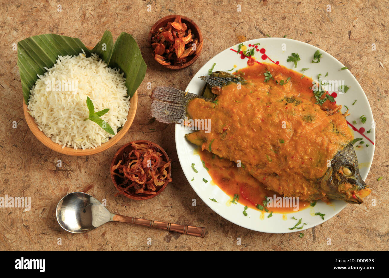 Burmese braised fish, rice, balachaung Stock Photo Alamy