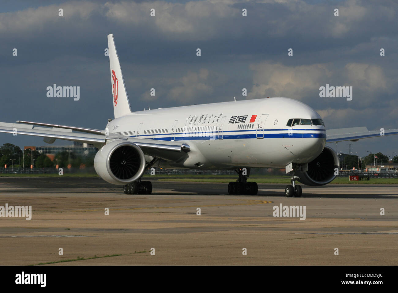 air china boeing 777 300 business