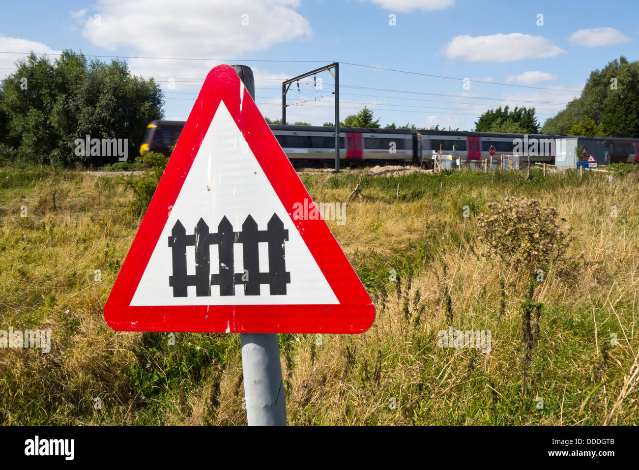 Level Crossing And Sign High Resolution Stock Photography And Images Alamy