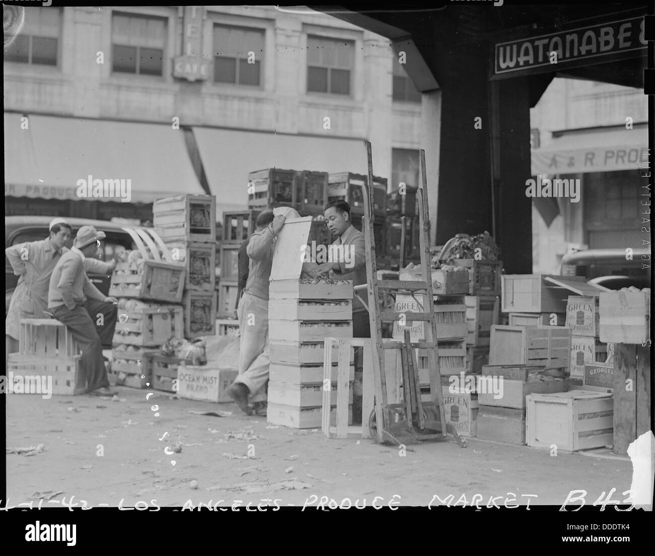 Los Angeles, California. Vegetable concession in wholesale produce