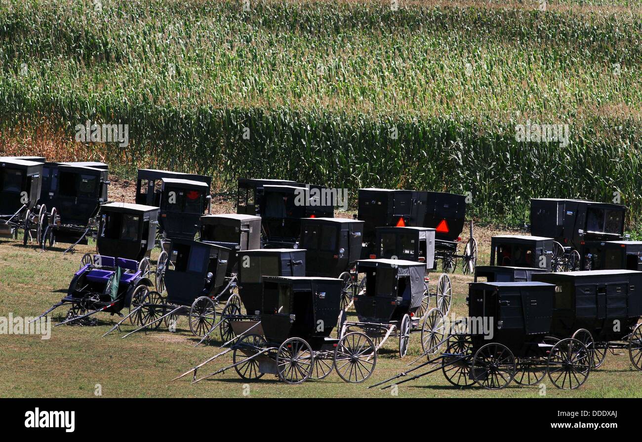 Amish school hires stock photography and images Alamy