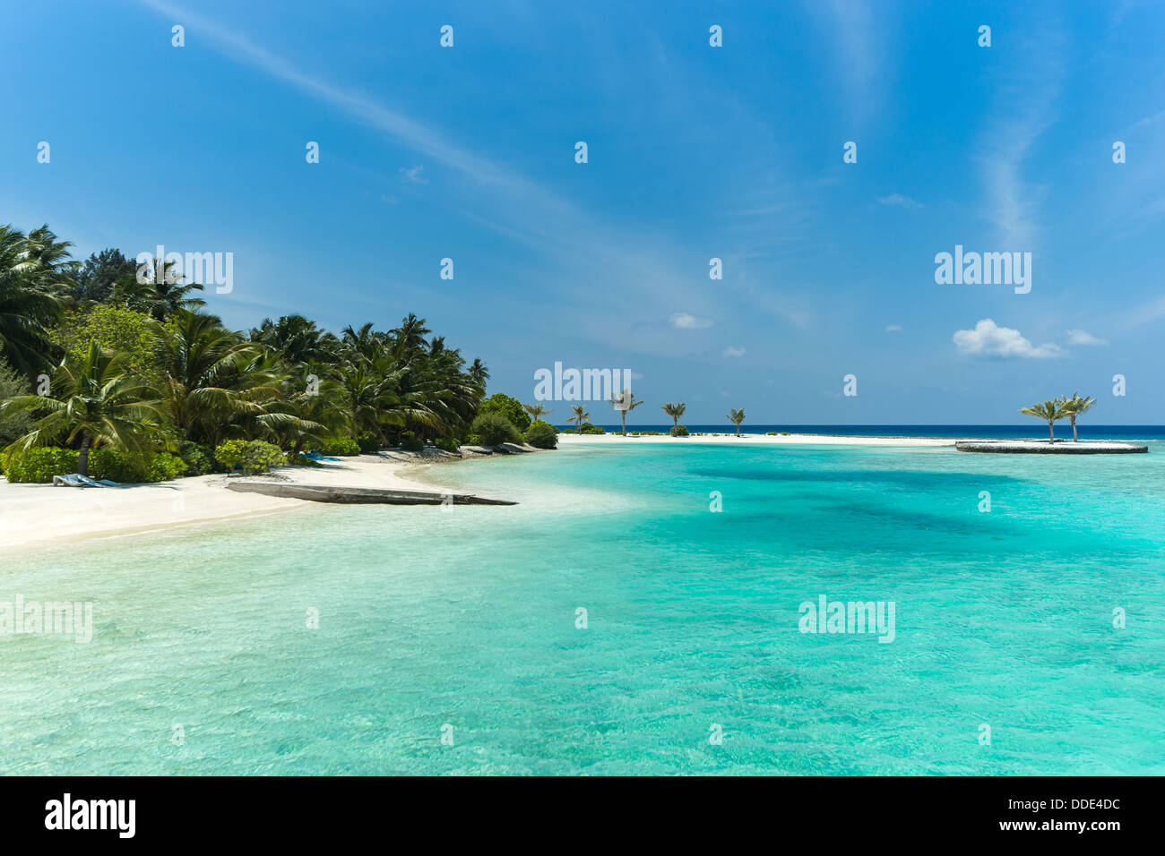 Tropical island in the ocean Stock Photo - Alamy