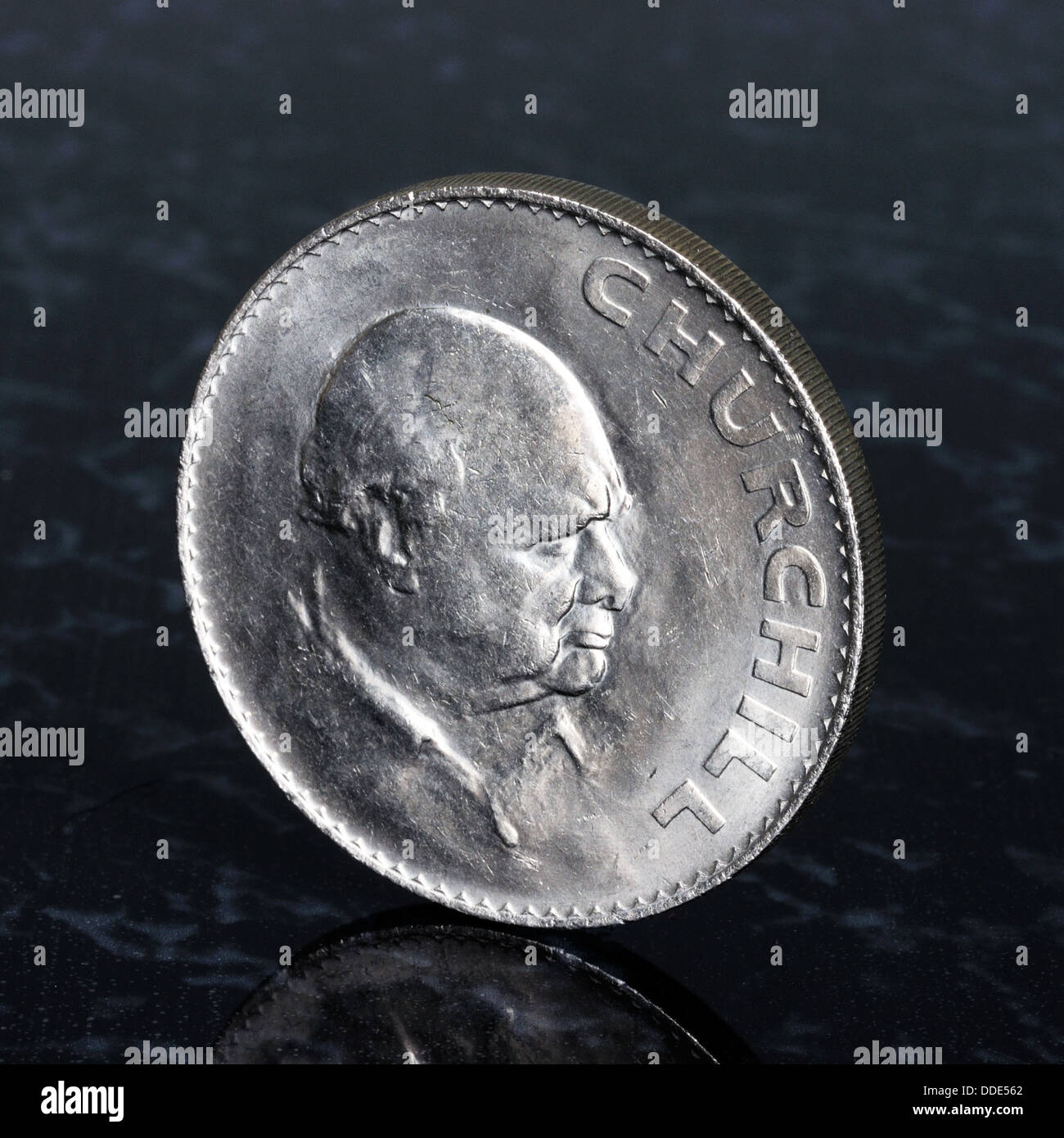 Winston Churchill Commemorative Crown (1965), England, UK, Western