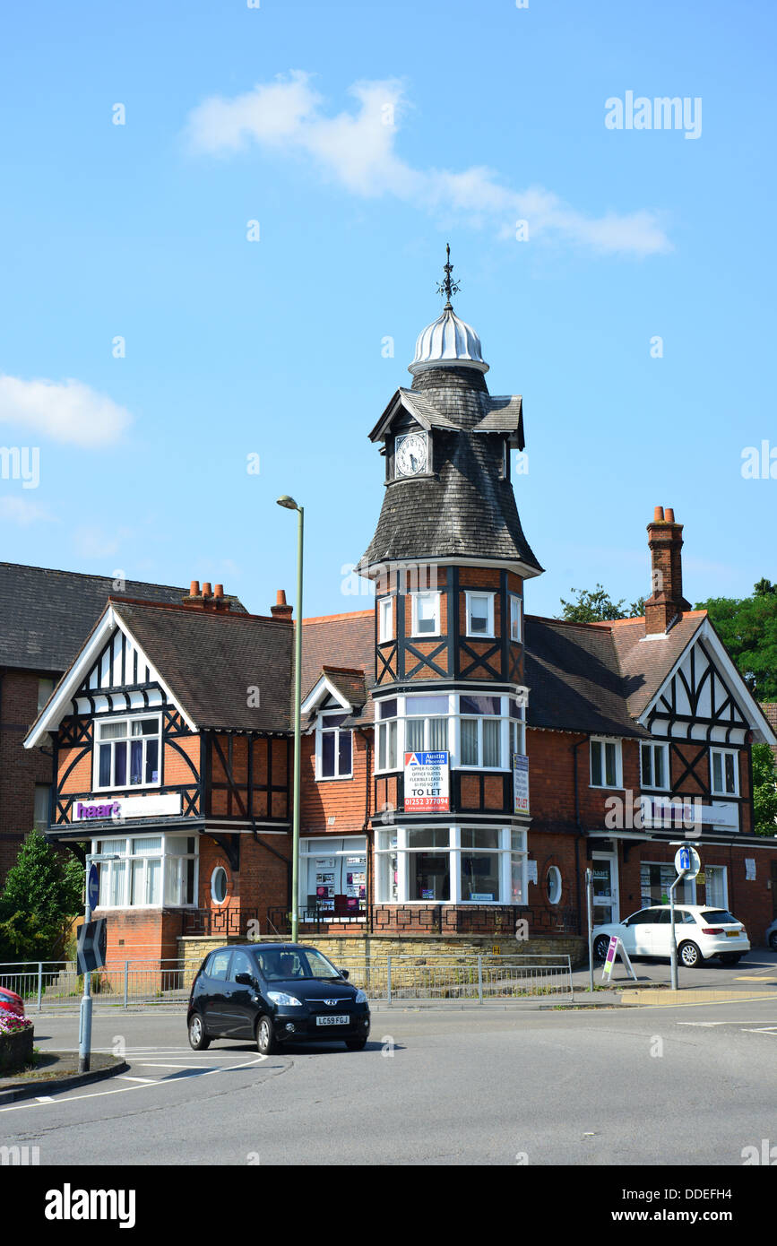 Farnborough town centre hampshire hires stock photography and images