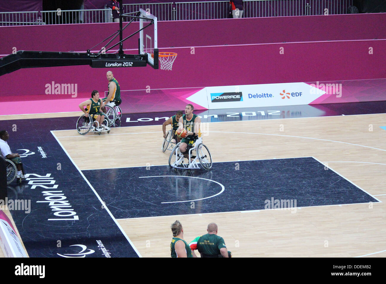 Wheelchair basketball athletes at London 2012 Stock Photo Alamy