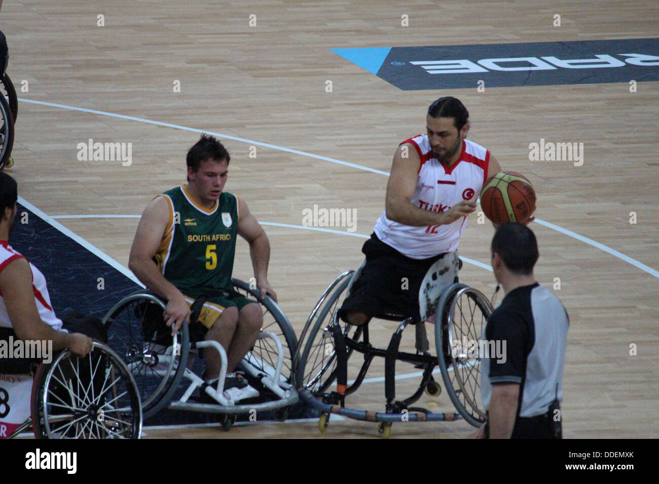 Wheelchair basketball athletes at London 2012 South Africa v Turkey Stock Photo Alamy