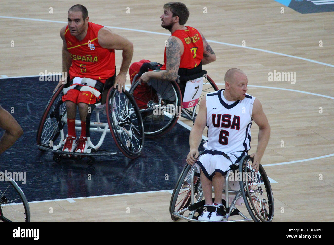 Wheelchair basketball athletes at London 2012 Stock Photo Alamy