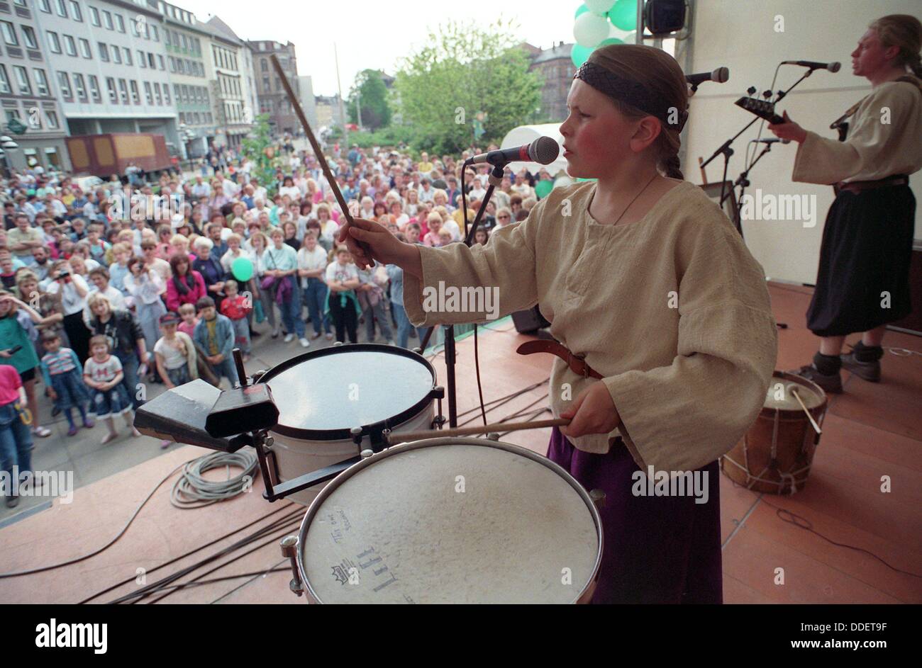 The Irish folk music group 'Kelly Family' performs at an Irish event in Gera on the 30th of May in 1991. Stock Photo