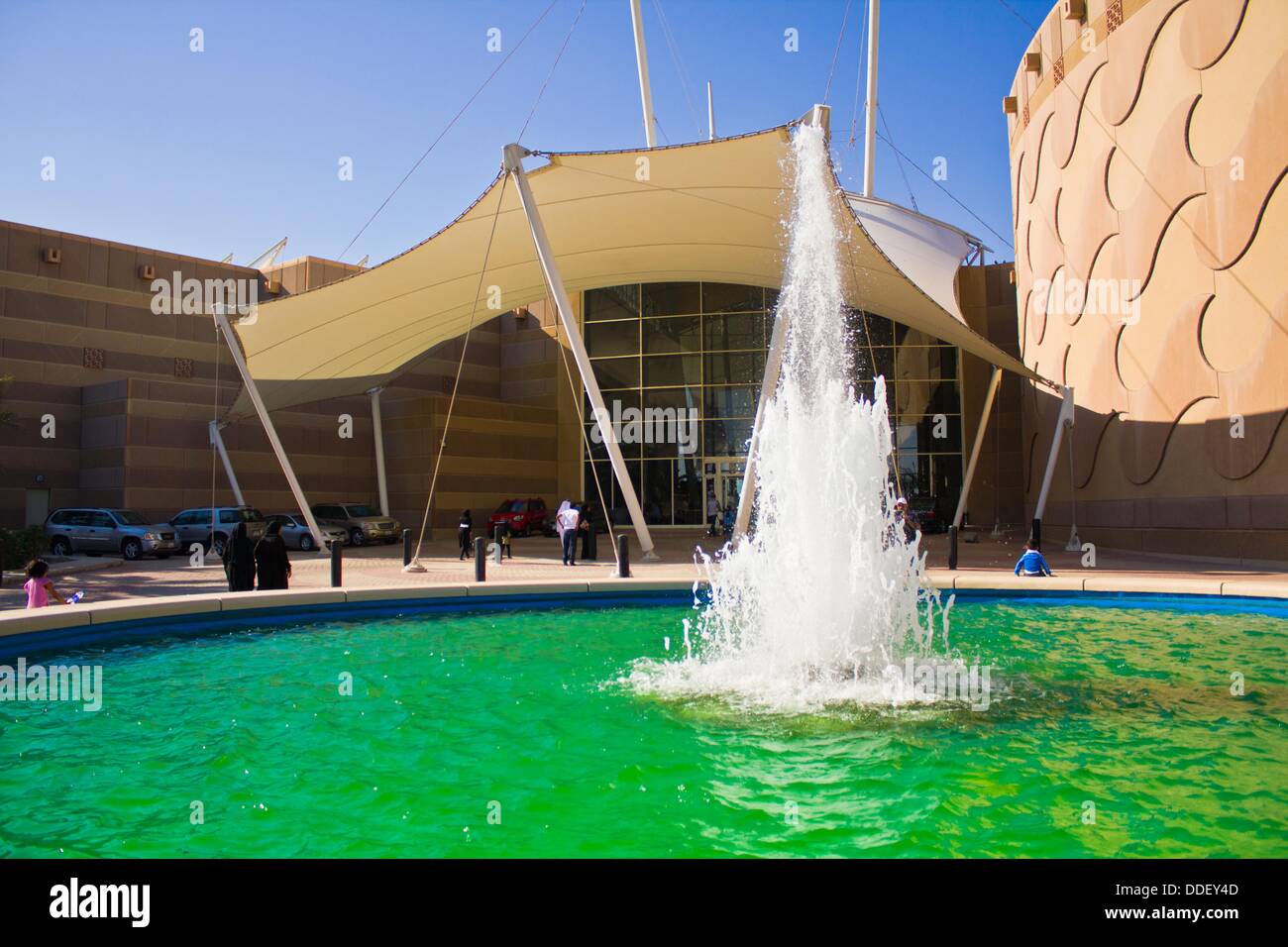 Kuwait museum dhow hires stock photography and images Alamy