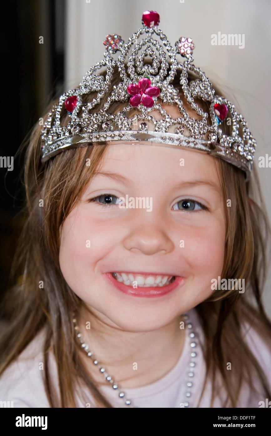 4 years old girl in tiara Stock Photo Alamy