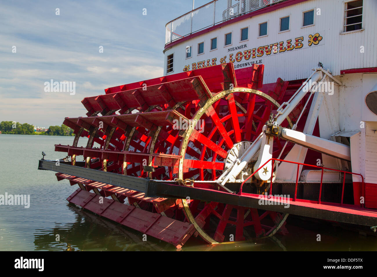 River paddle steamer on the Ohio river at Louisville, KY, USA Stock Photo