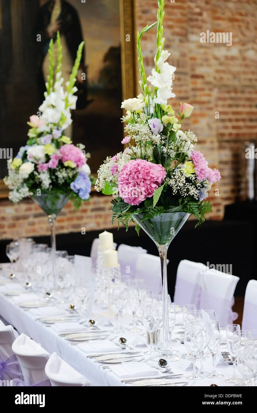 wedding reception floral arrangements