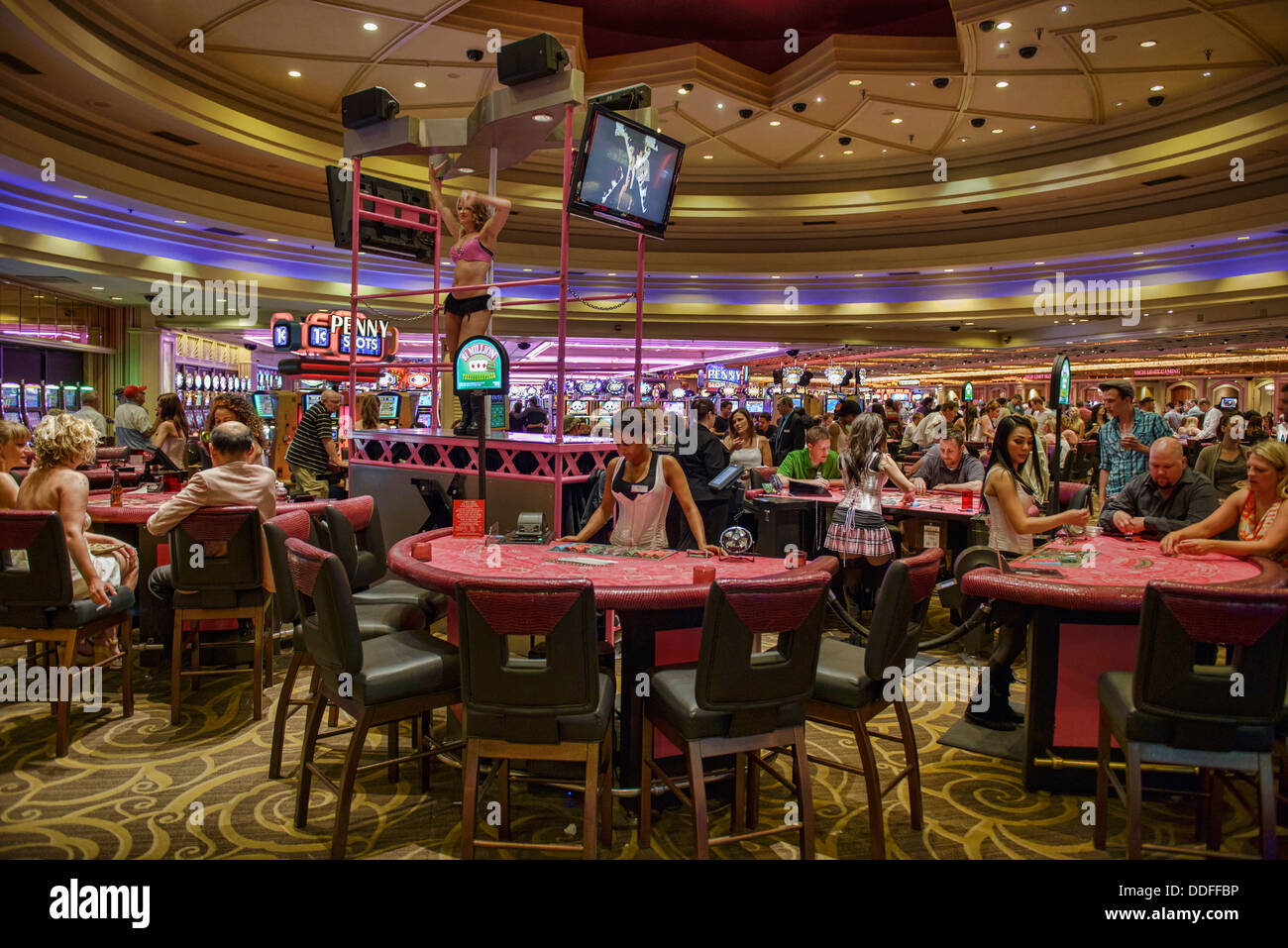 Las vegas casino floor hi-res stock photography and images - Alamy