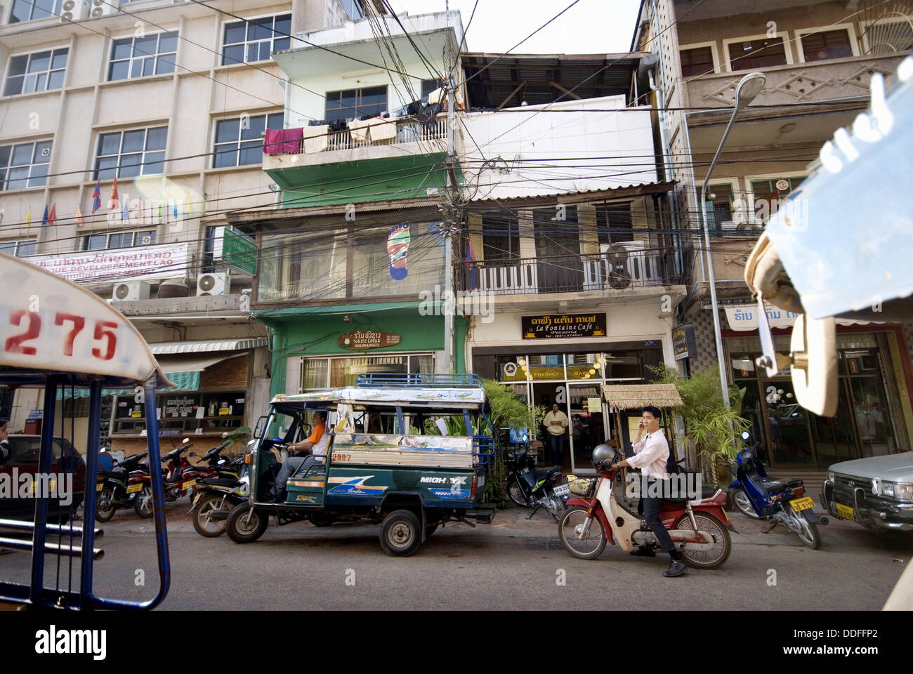 Laos, Vientiane, street in the town centre Stock Photo Alamy