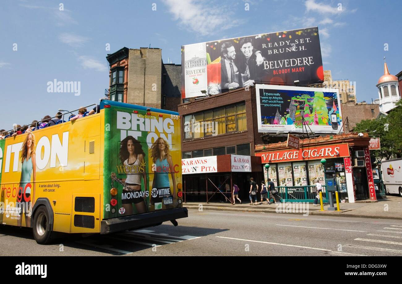 7th Avenue, Christopher Street, Sheridan Square, Greenwich Village, Manhattan, New York City