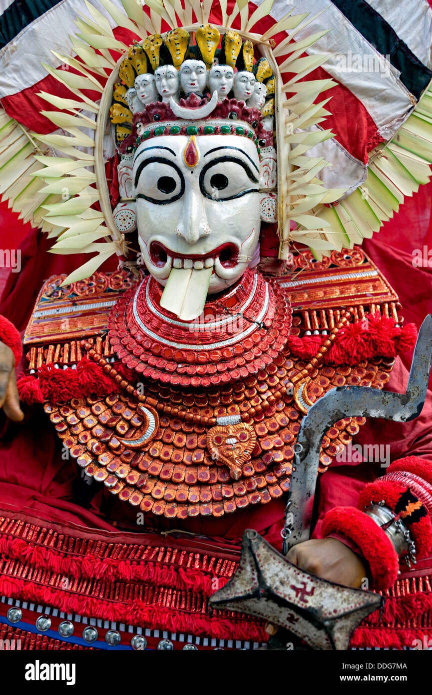 Theyyam performer, Kannur, Kerala, India Stock Photo - Alamy