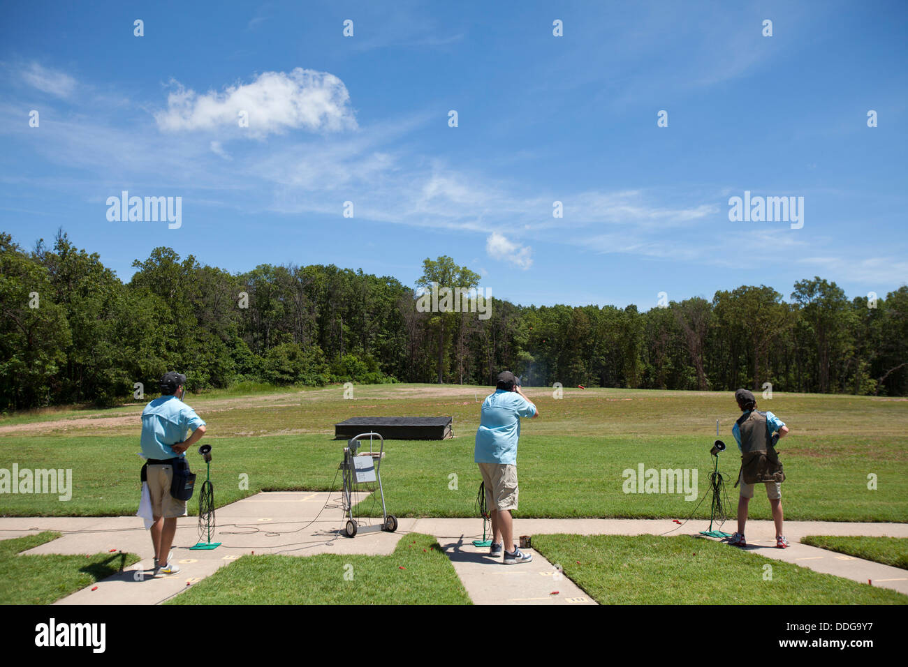 Trap shooting hires stock photography and images Alamy