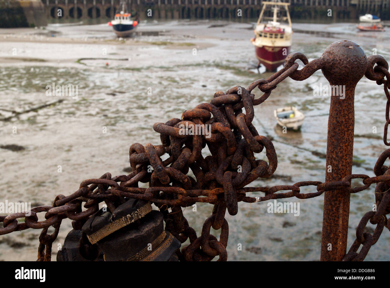Chain Link Fence Folkestone Harbour Kent England Stock Photo Alamy