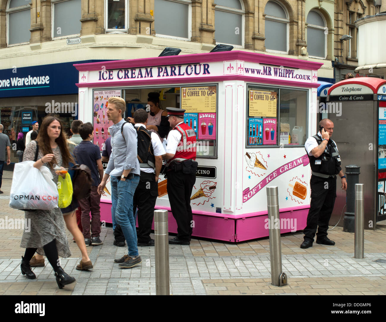 Ice cream parlour in Leeds city centre Stock Photo Alamy