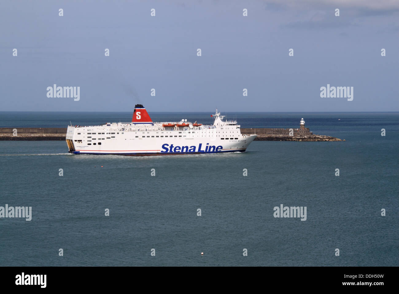 Stena Europe ferry leaving Fishguard Ferry Terminal, Goodwick ...