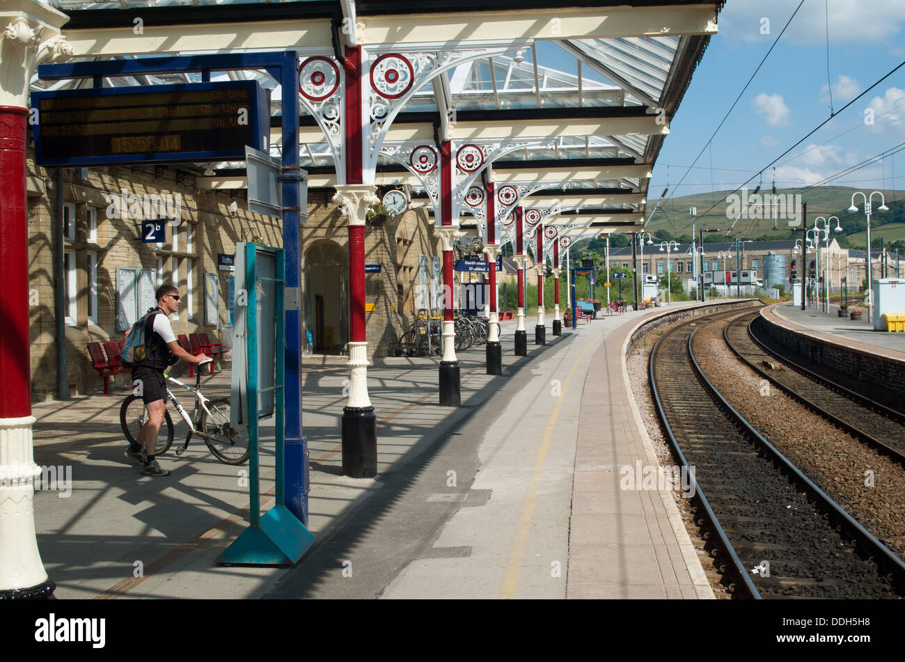 Skipton station hires stock photography and images Alamy