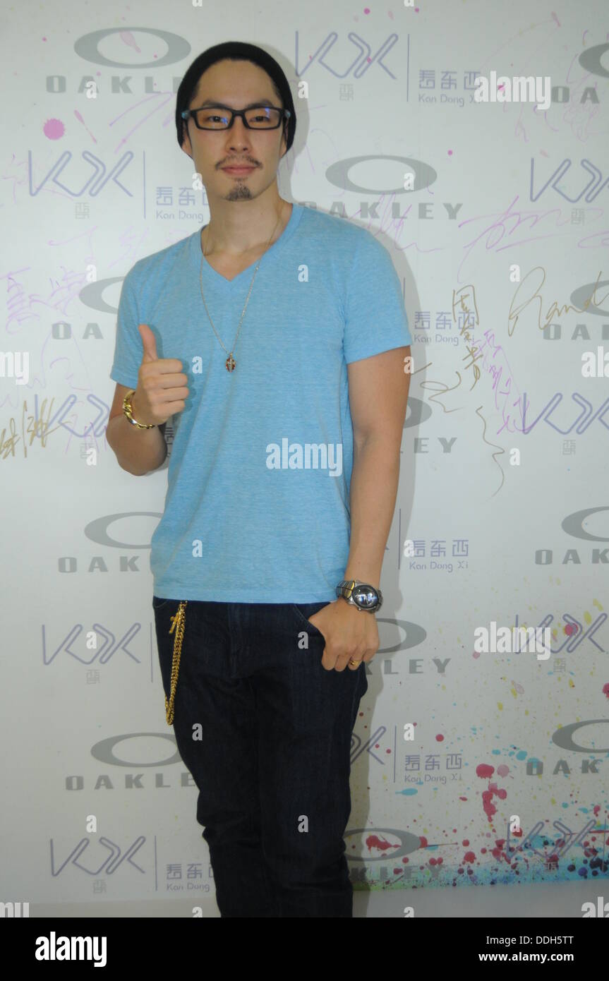 Singer VanNess Wu attends commercial activity in Shanghai,China on Saturday  August 31,2013 Stock Photo - Alamy, image size:863x1390
