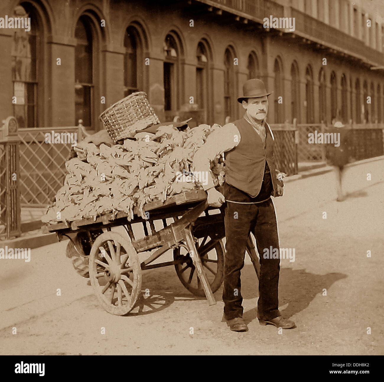 London Barrow Boy Victorian period Stock Photo 60001622 Alamy