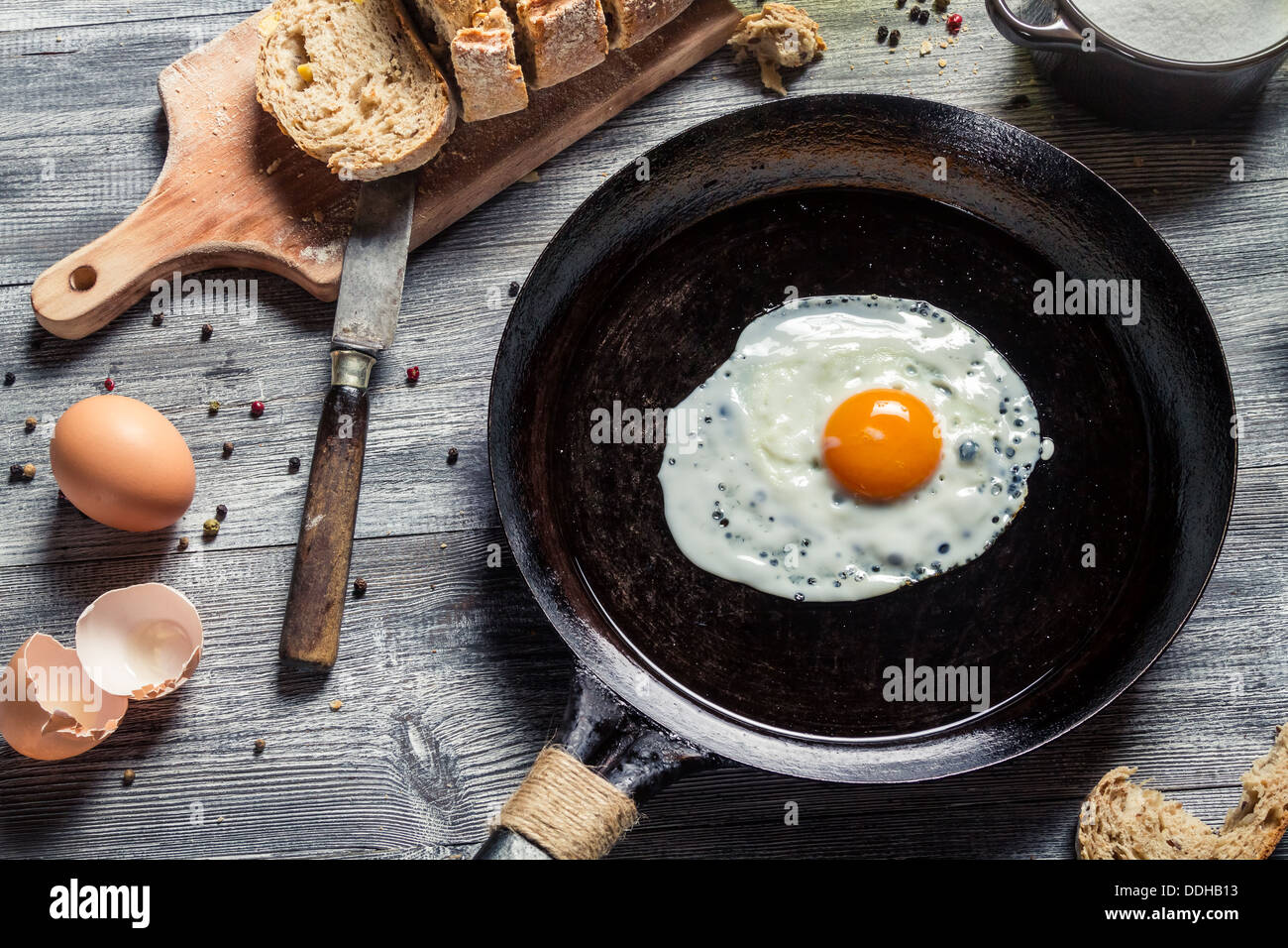 Breakfast of eggs and bread Stock Photo - Alamy