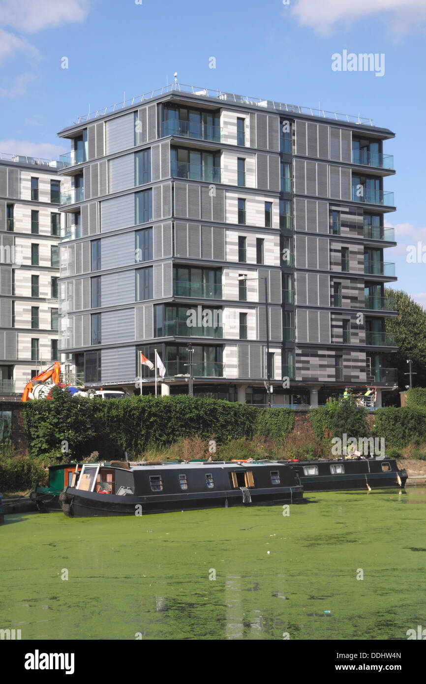 The Arthouse York Way new modern flats by Regent's Canal Kings Cross London Stock Photo