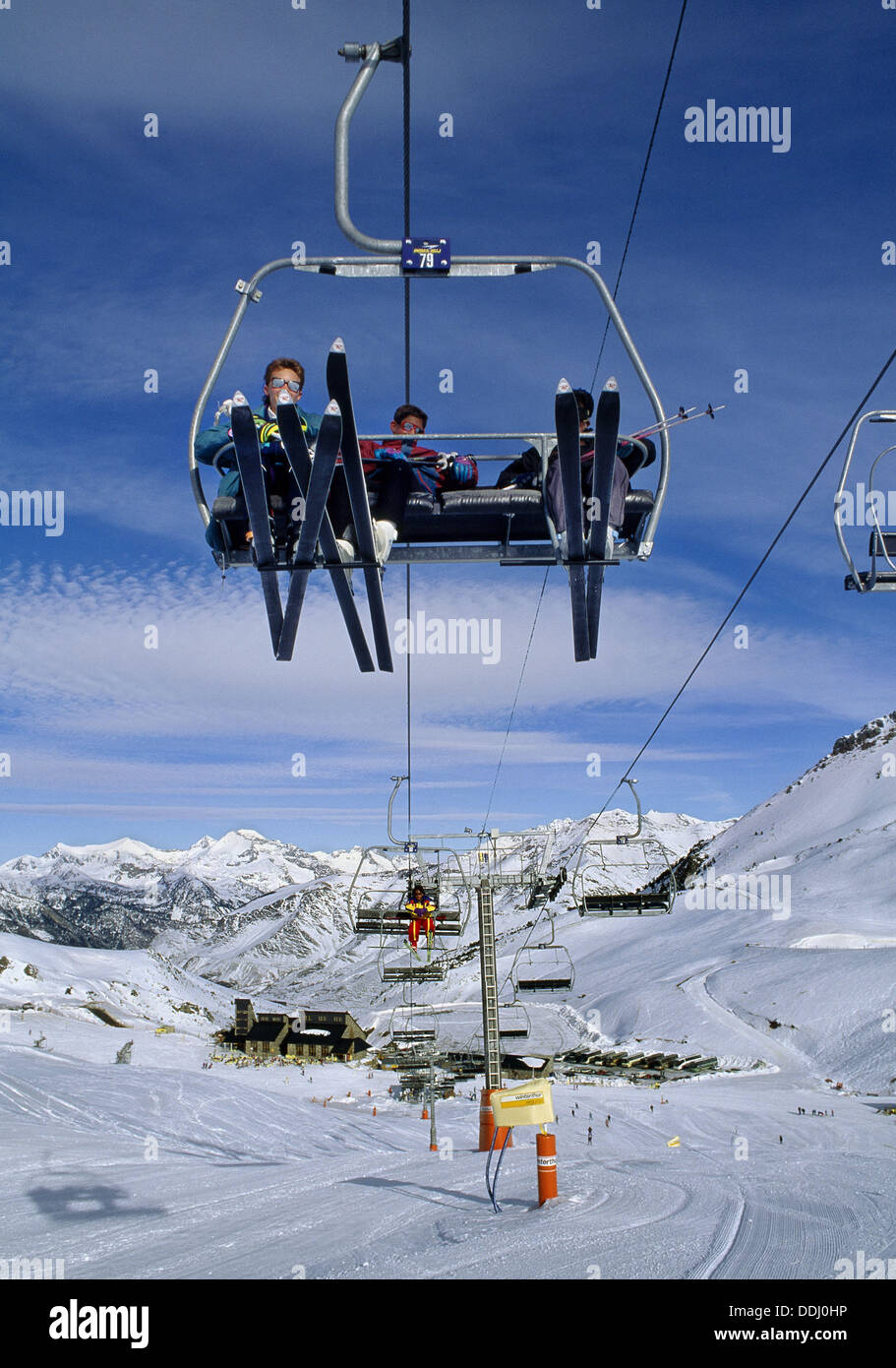 bo-ta-ll-resort-hi-res-stock-photography-and-images-alamy