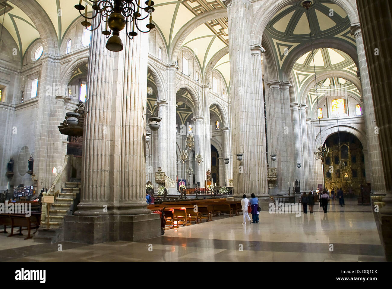 Inside Catedral Metropolitana
