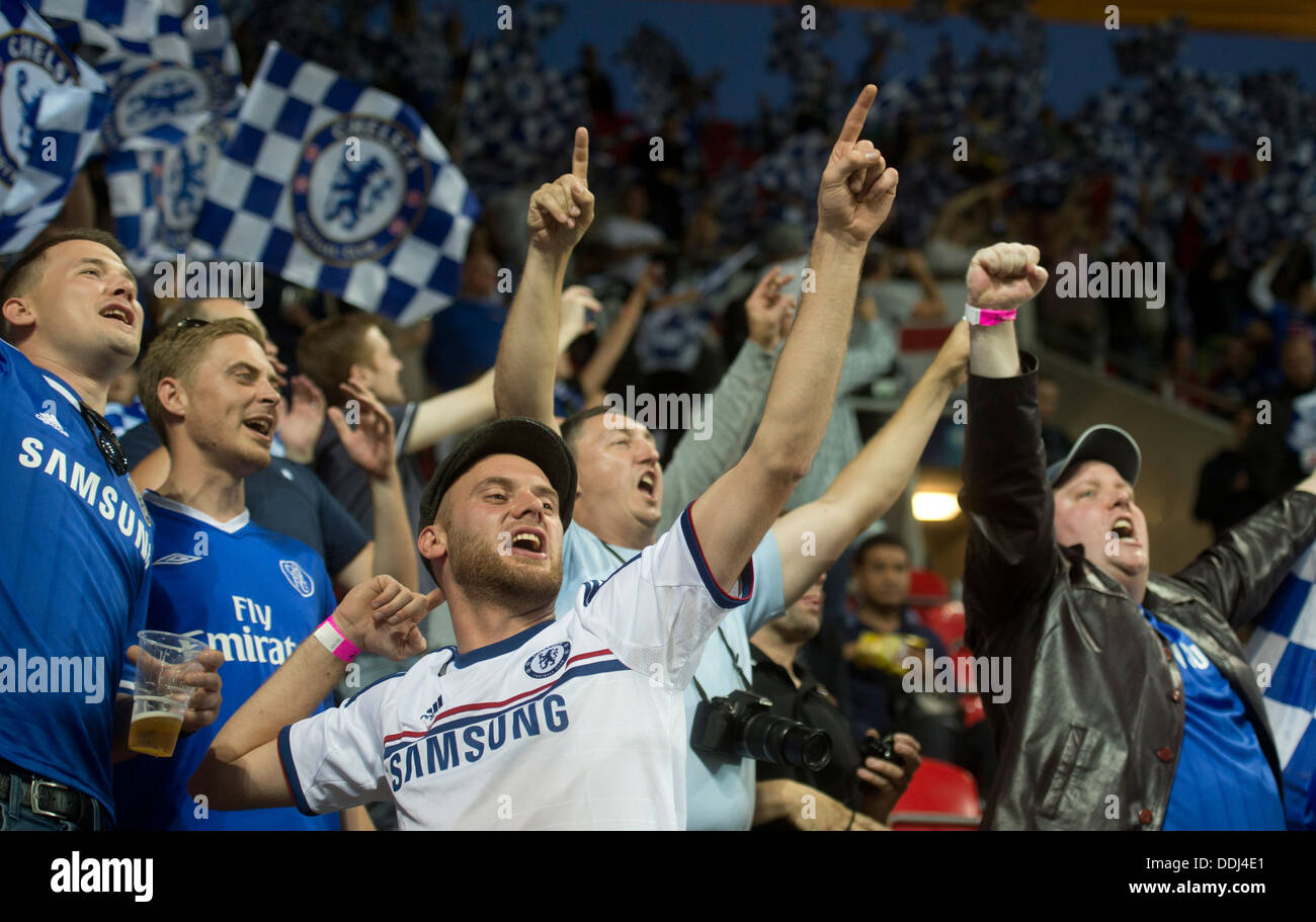 Fc bayern fans hi-res stock photography and images - Alamy