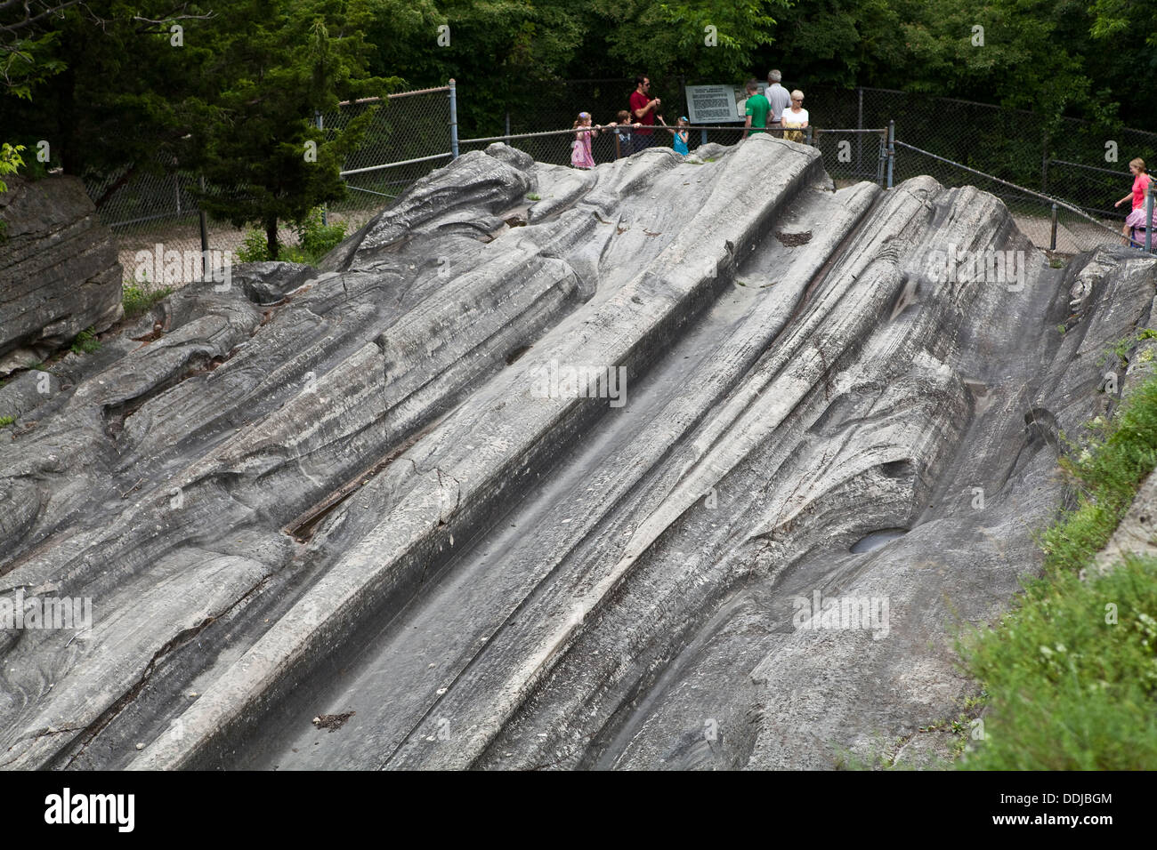 Glacial grooves kelleys island hires stock photography and images Alamy