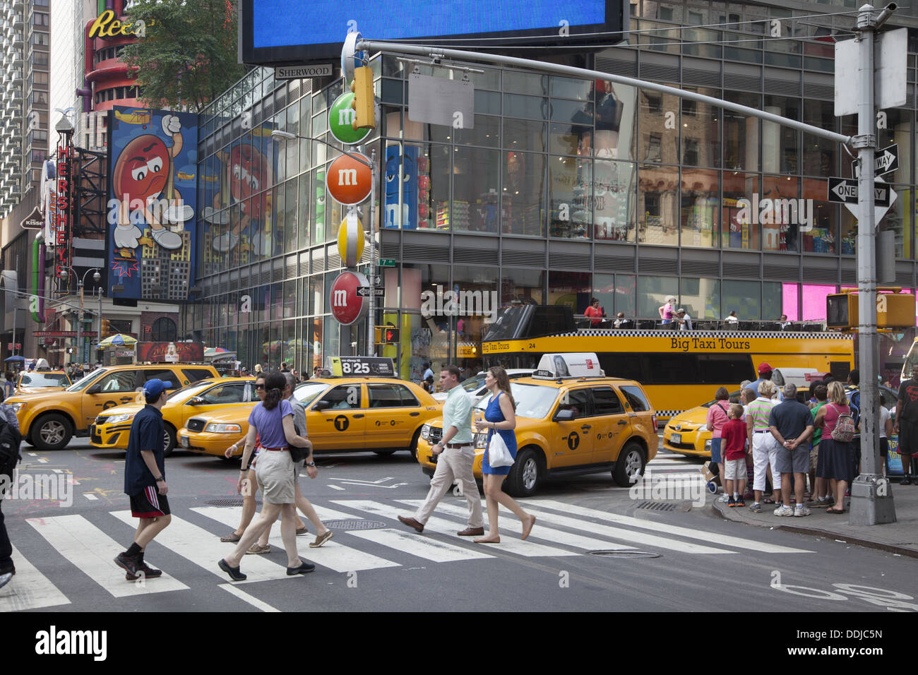 Times Square is always bustling with people and traffic in New York ...