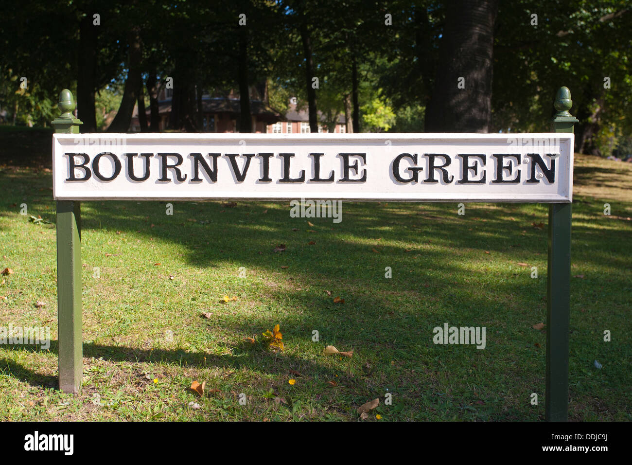 Bournville Village, the home of the Cadbury chocolate factory founded by George Cadbury in 1879, England, United Kingdom Stock Photo