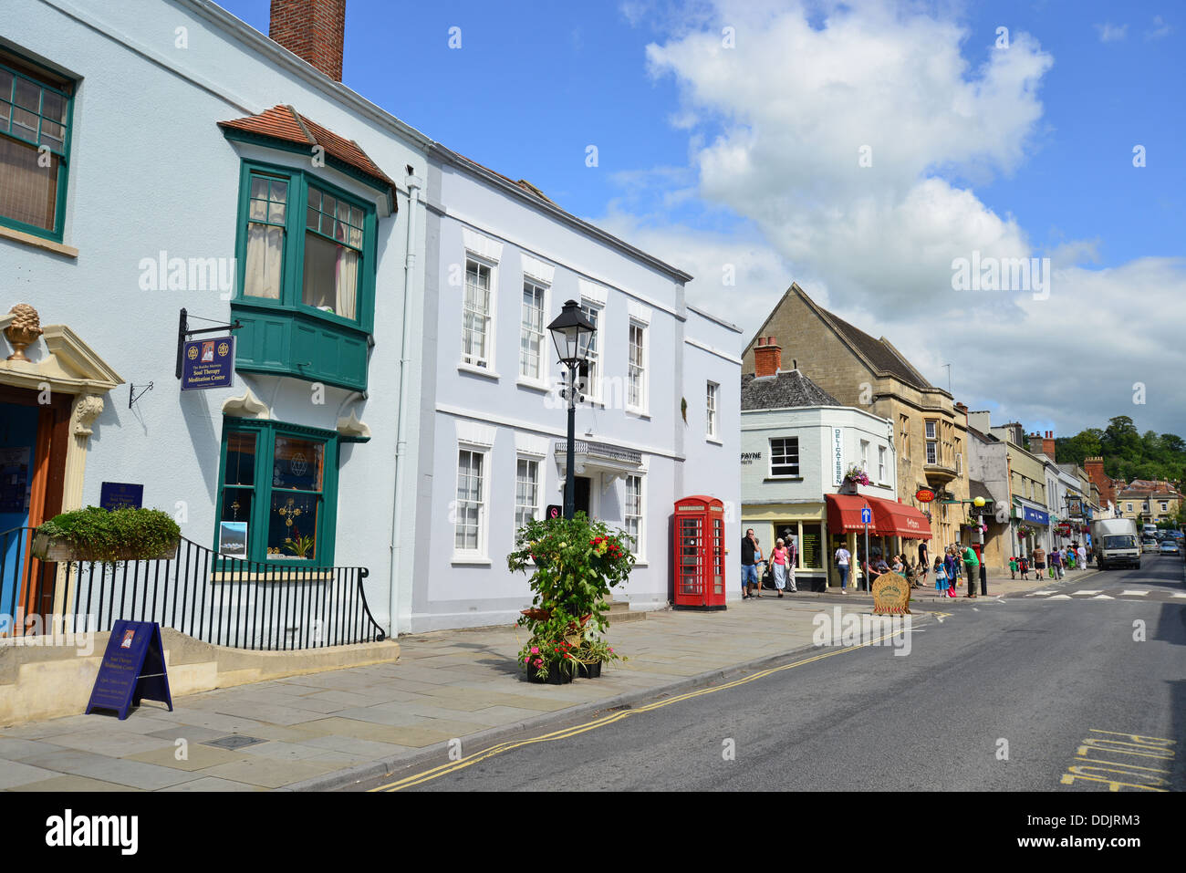 High Street, Glastonbury, Somerset, England, United Kingdom Stock Photo