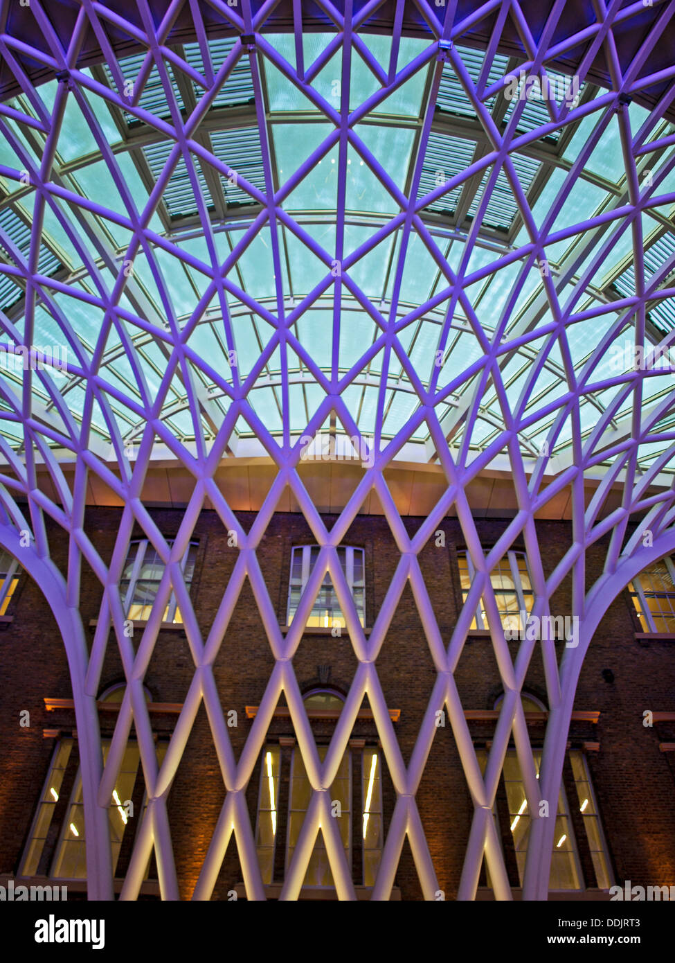 Detail of the steel latticework roof structure engineered by Arup, on