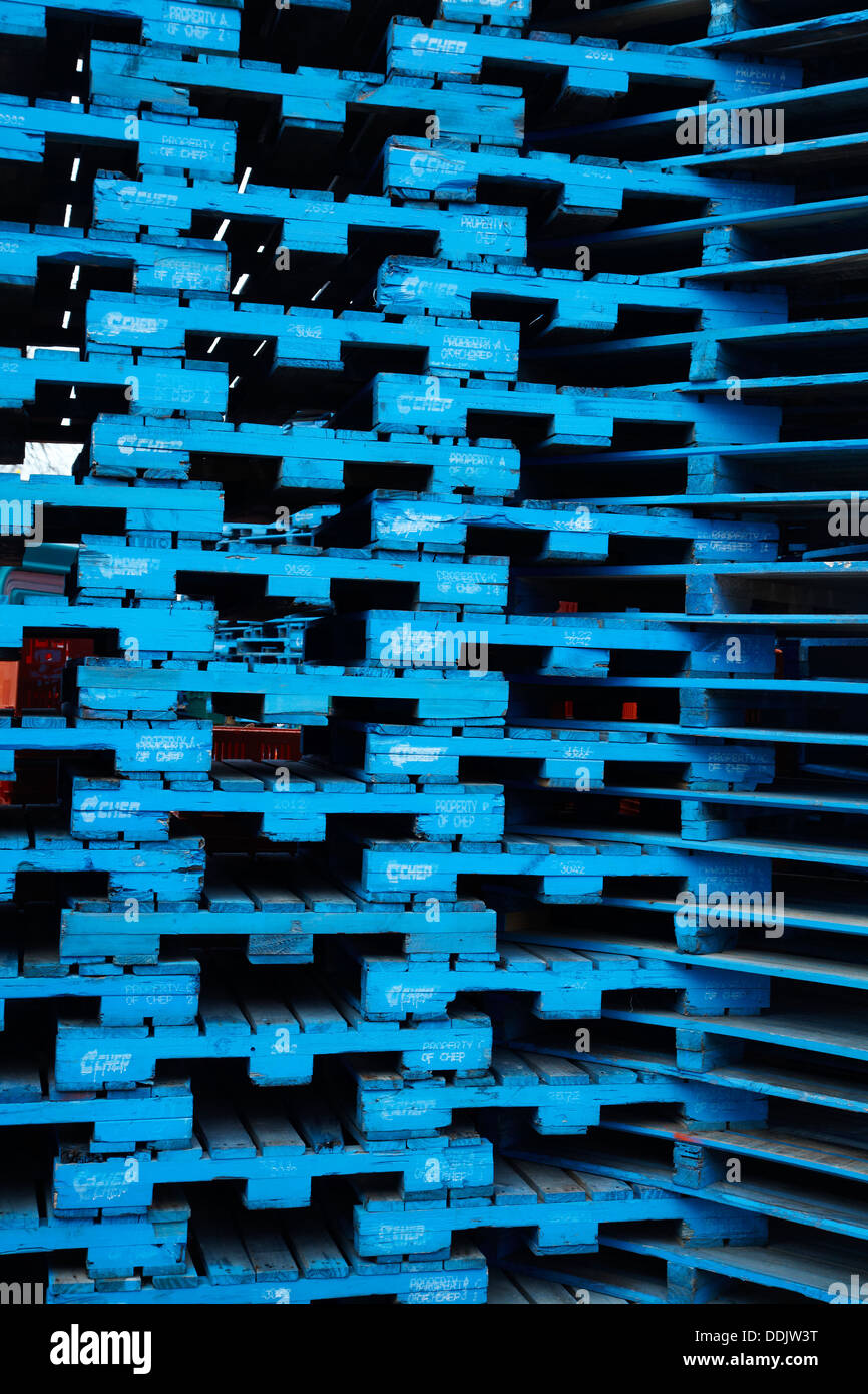Chep pallets hires stock photography and images Alamy