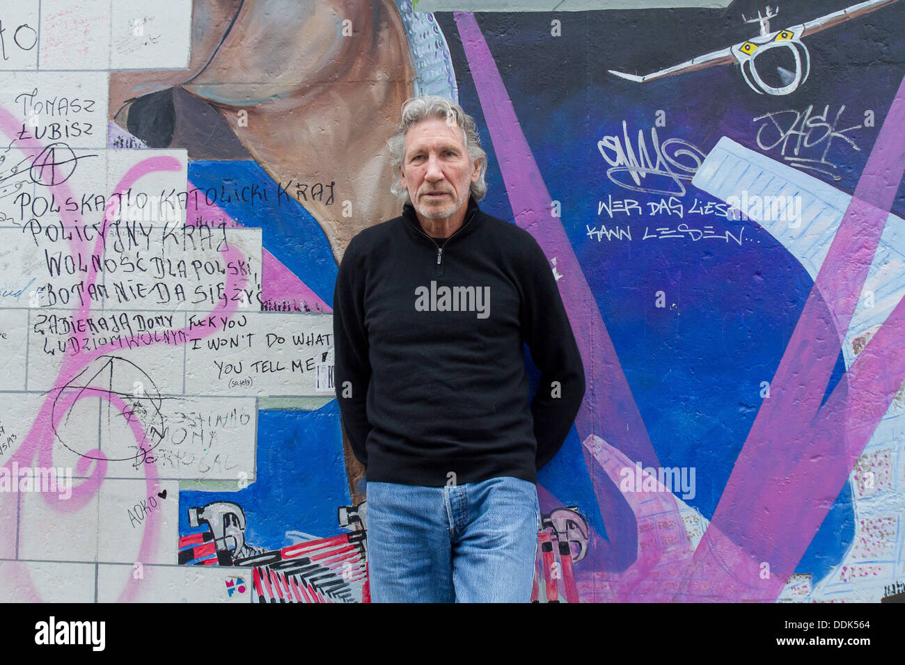roger waters berlin wall concert