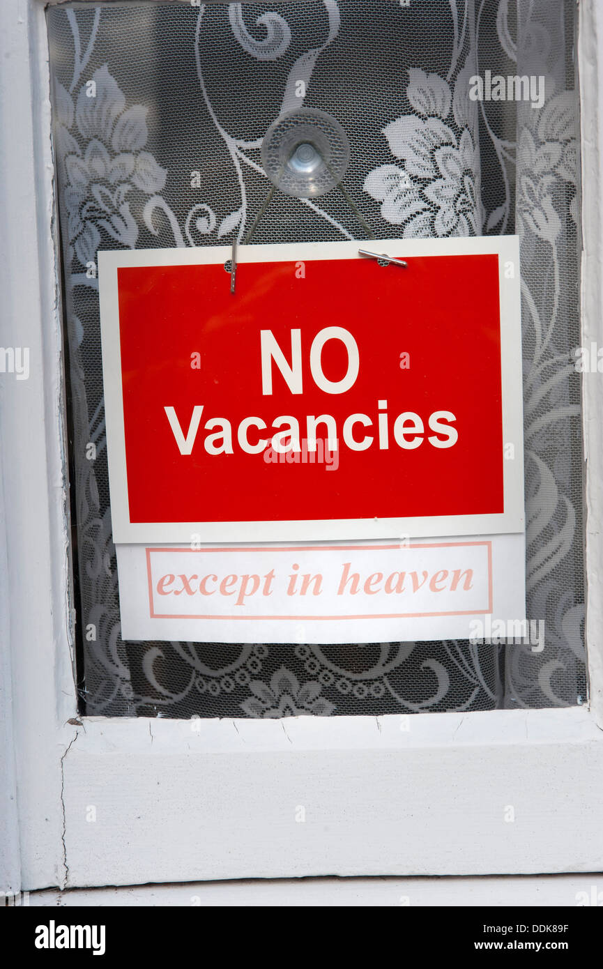 No Vacancies Sign Stock Photo - Alamy