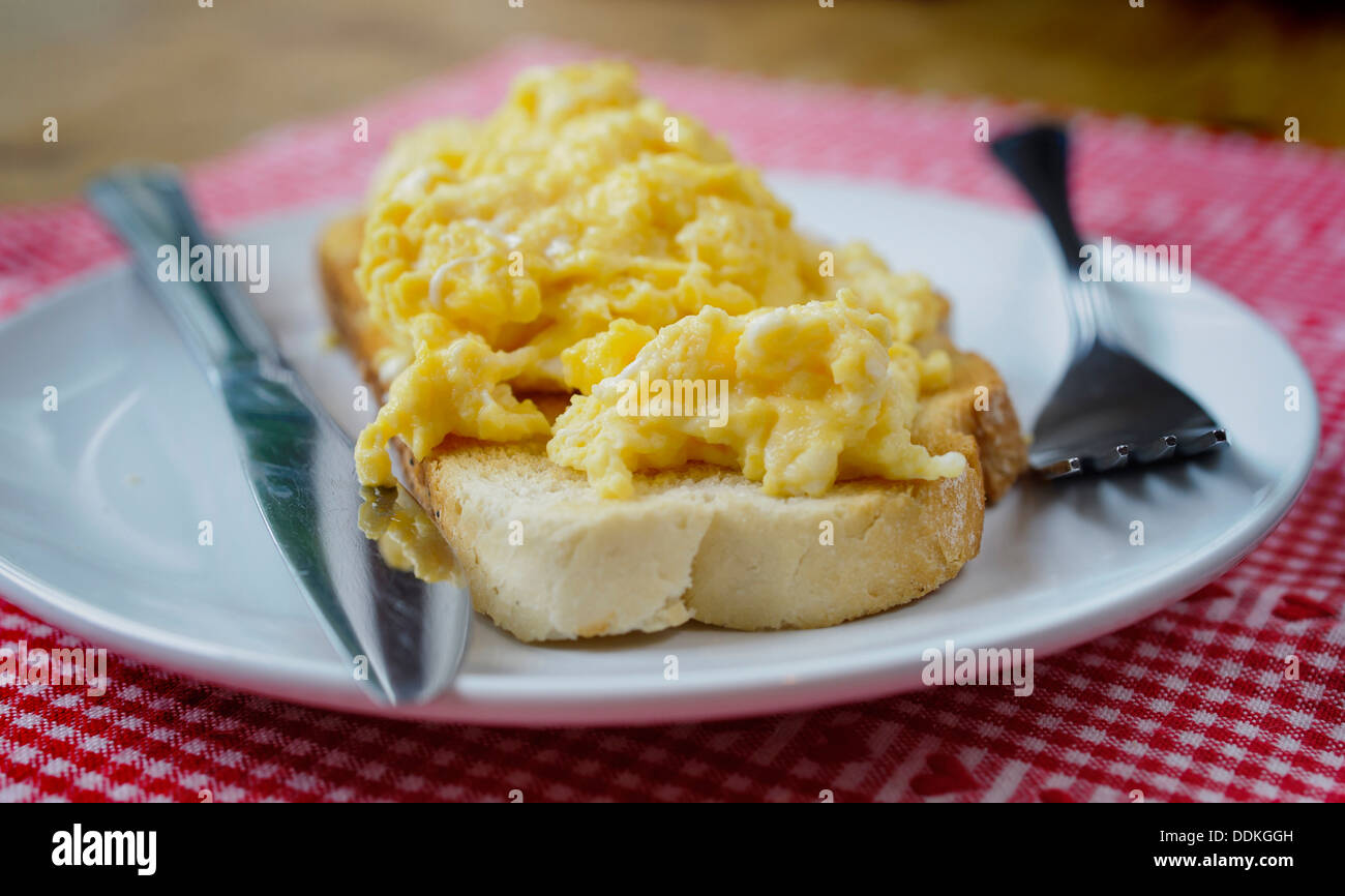Eggs on toast hires stock photography and images Alamy