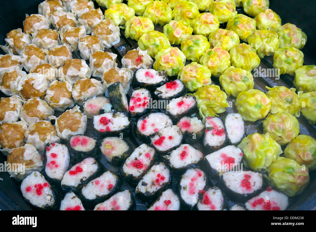 Asian snacks hi-res stock photography and images - Alamy