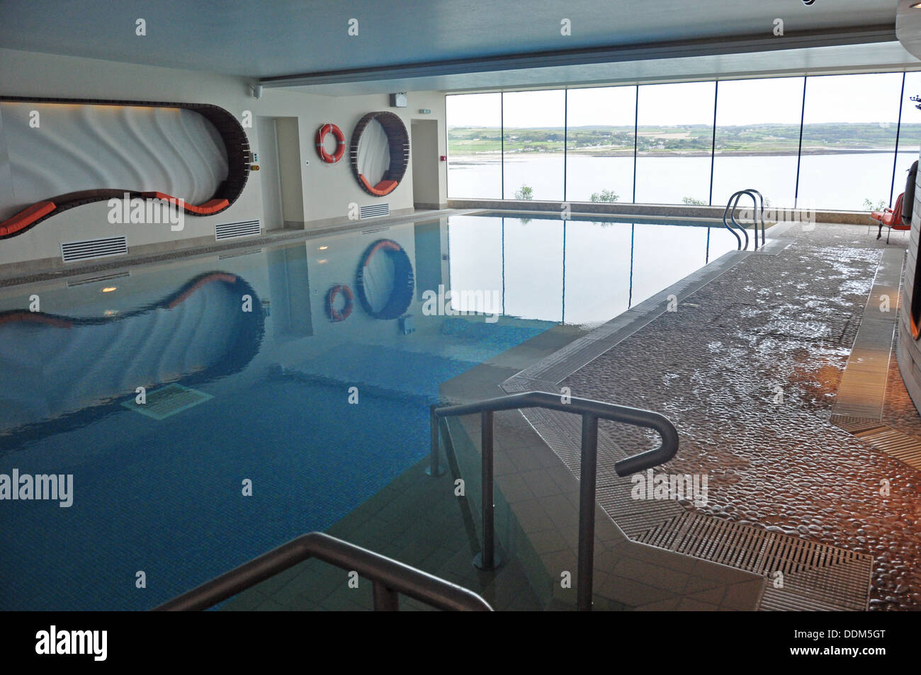 The Swimming Pool Cliff House Hotel Ardmore Ireland A Bedroom Stock Photo Alamy The Swimming Pool Cliff House Hotel Ardmore Ireland A Bedroom Stock Photo Alamy