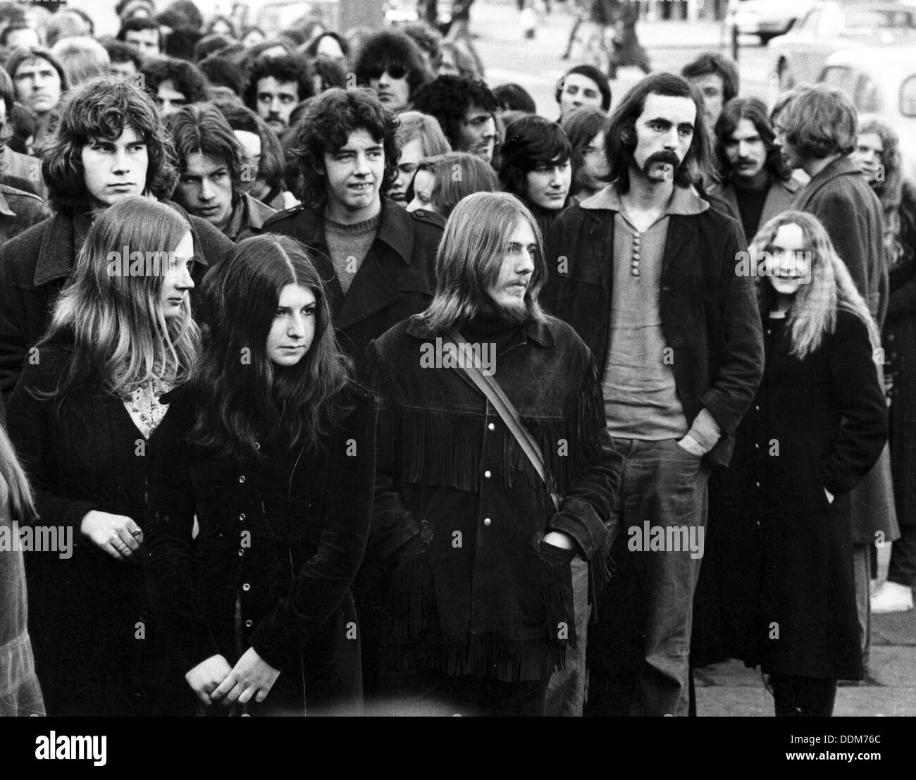 Crowd waiting for a pop concert at Round House, Chalk Farm, Camden, London, 1971. Artist: Henry Grant Stock Photo