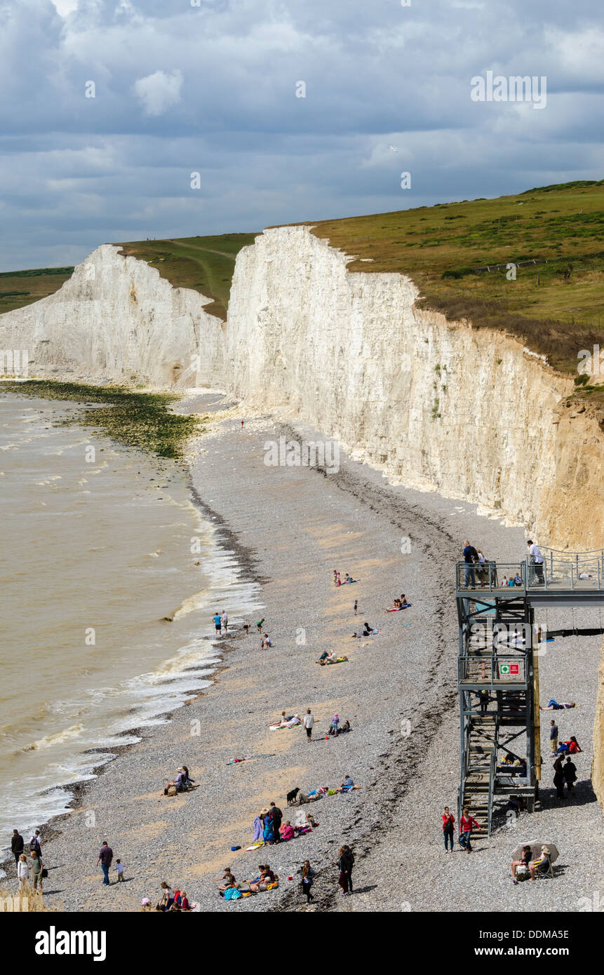 The seven sisters cliffs at birling gap hi-res stock photography and ...