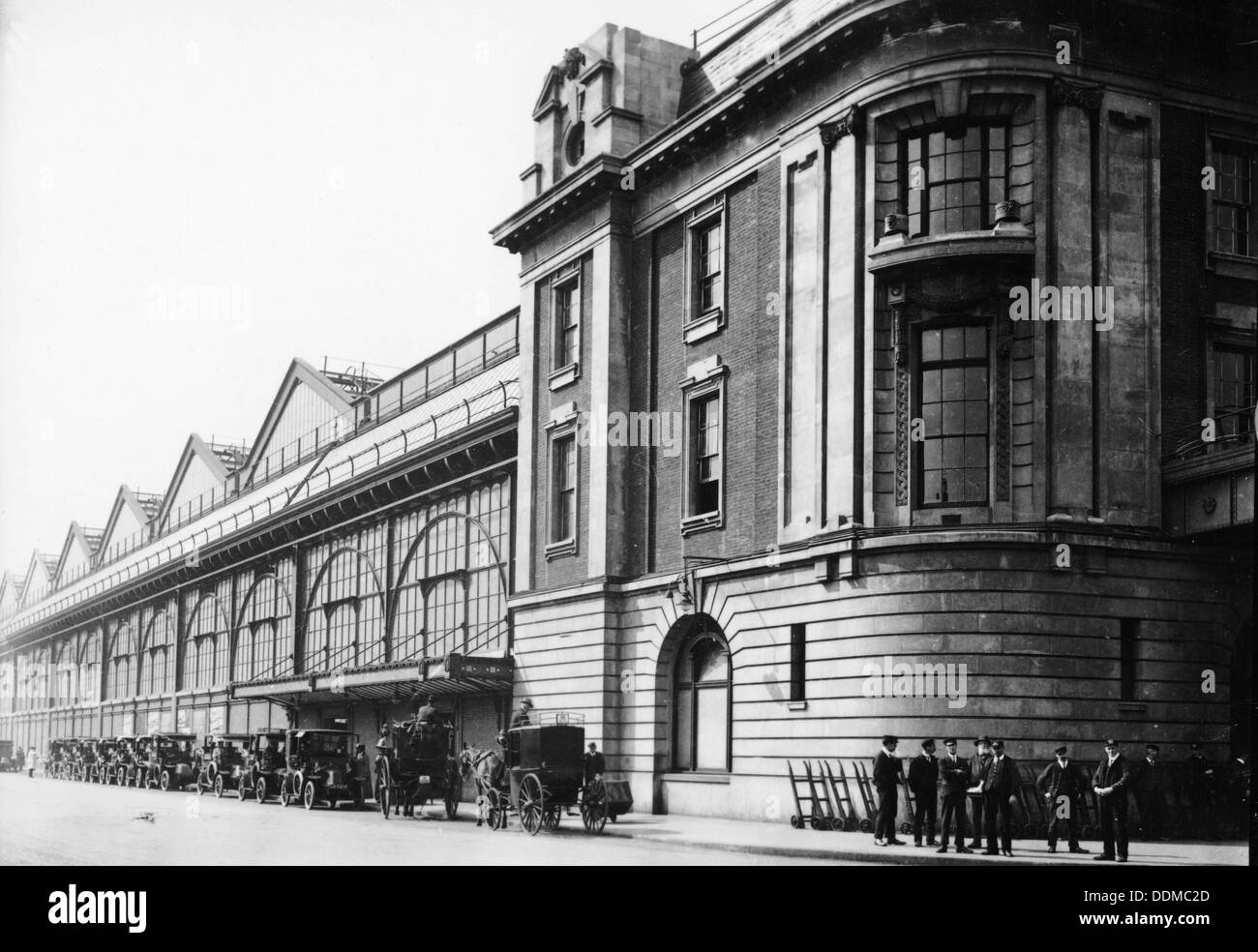 Waterloo Station, 1910. Artist: Unknown Stock Photo