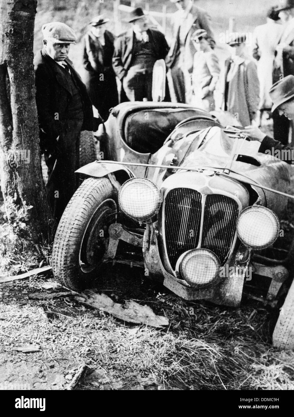 Crash of the Le Mans 24 Hours winner at Spa, Belgium, 1938. Artist Unknown Stock Photo Alamy