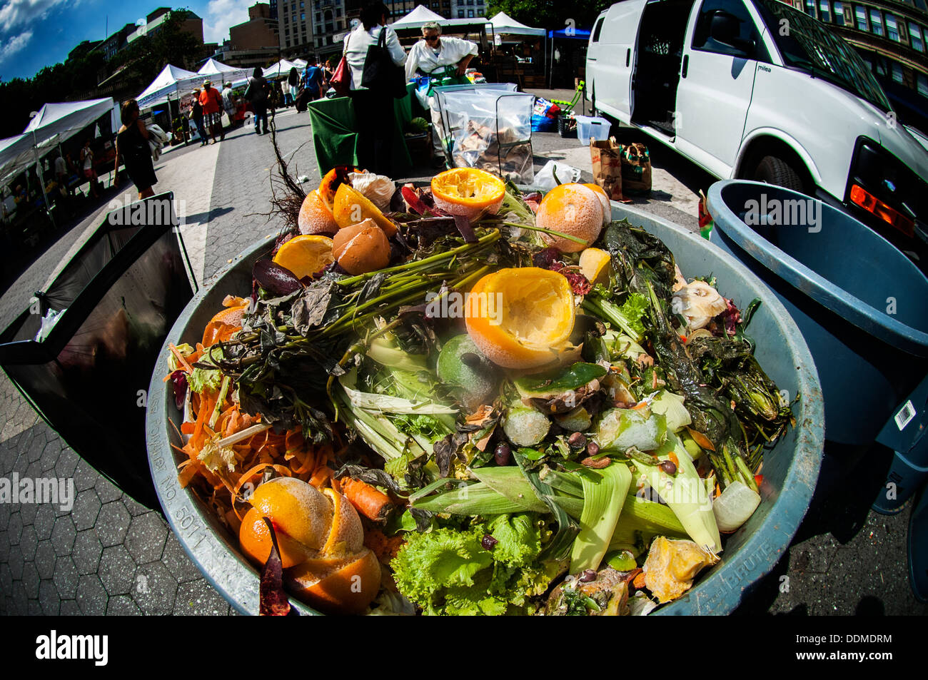 Compost collection at the Greenmarket in Union Square in New York Stock Photo Alamy