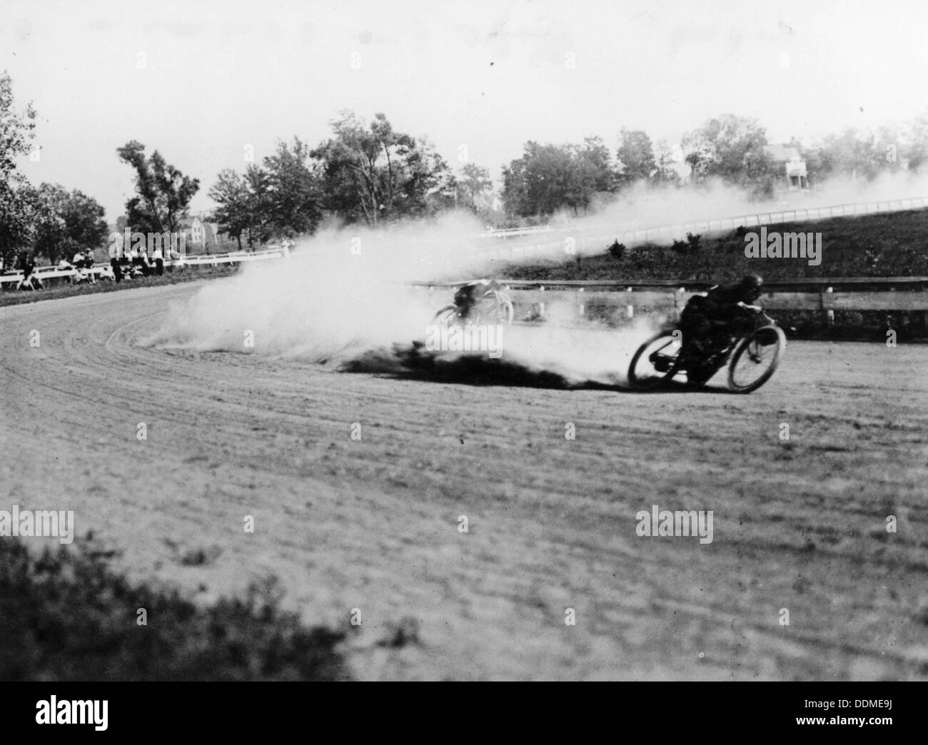 Dirt track motorbike racing, 1913. Artist Unknown Stock Photo Alamy