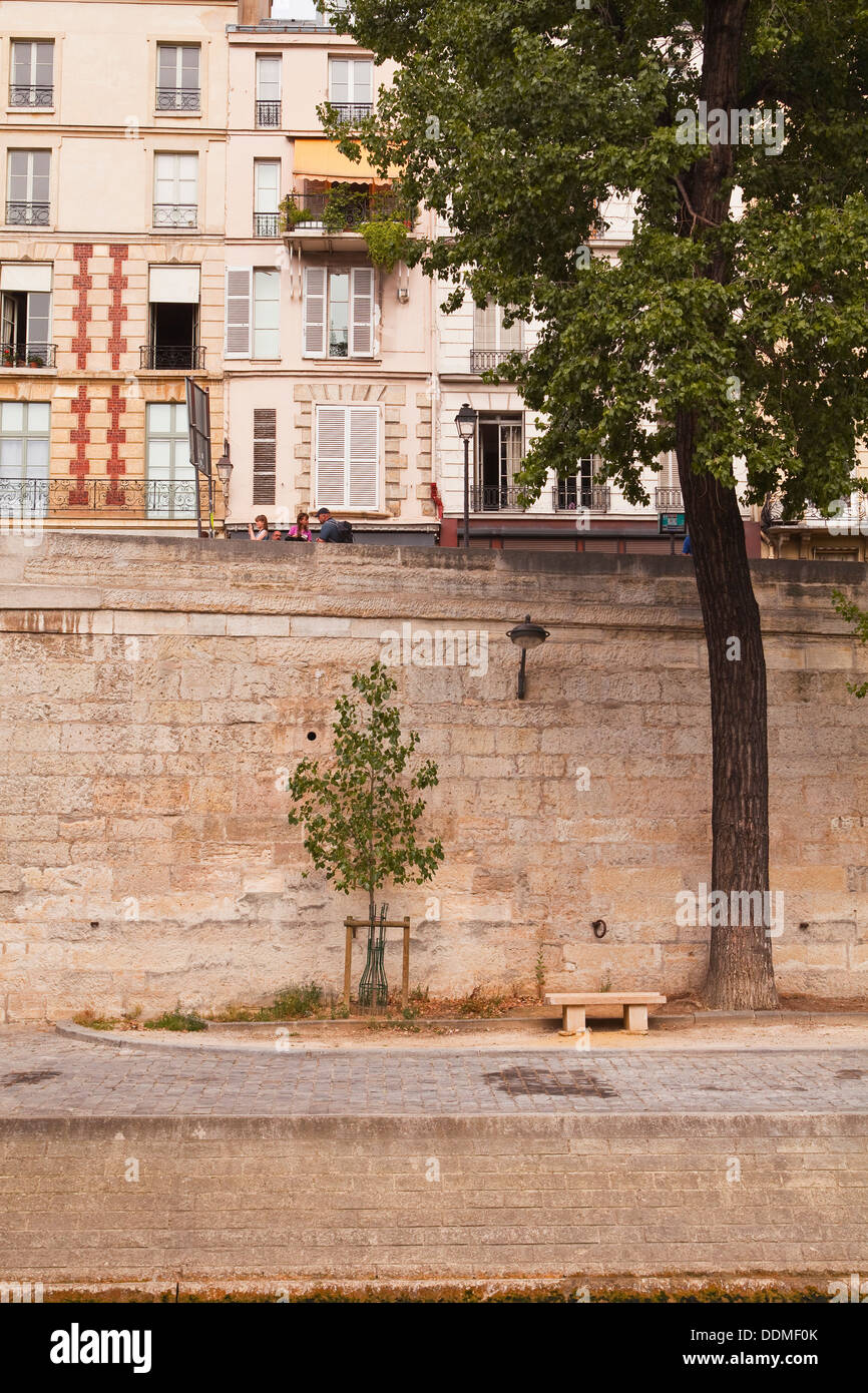 Ile saint louis paris hires stock photography and images Alamy